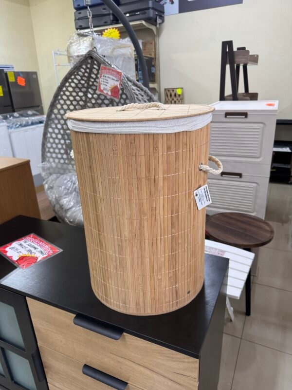 Round Foldable Natural Bamboo Laundry Basket With Lid - Image 4